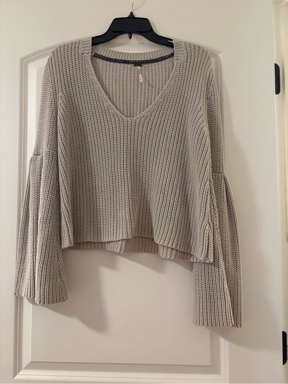 Free People Light Gray Damsel Bell Sleeve V-Neck Chunky Knit Sweater